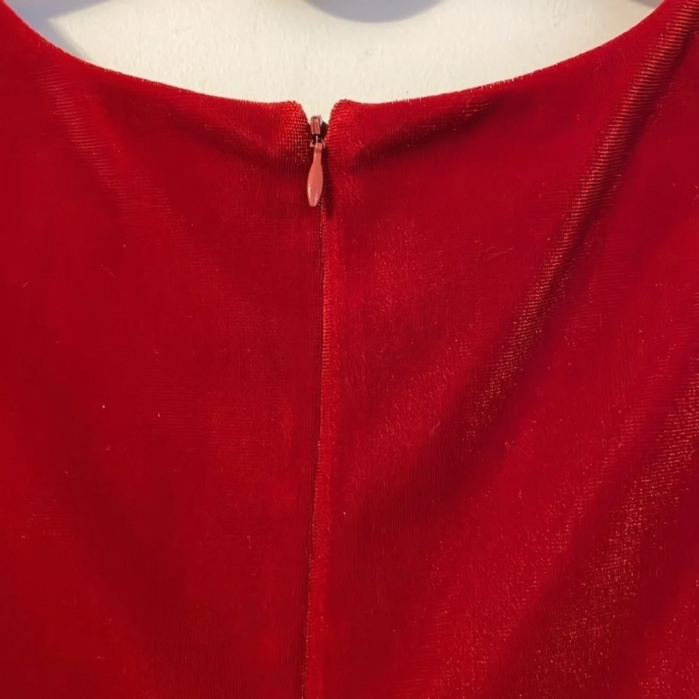 Bonnie Jean Vintage Red Velvet with Pearl Bead Detail White Tulle Skirt Dress 16